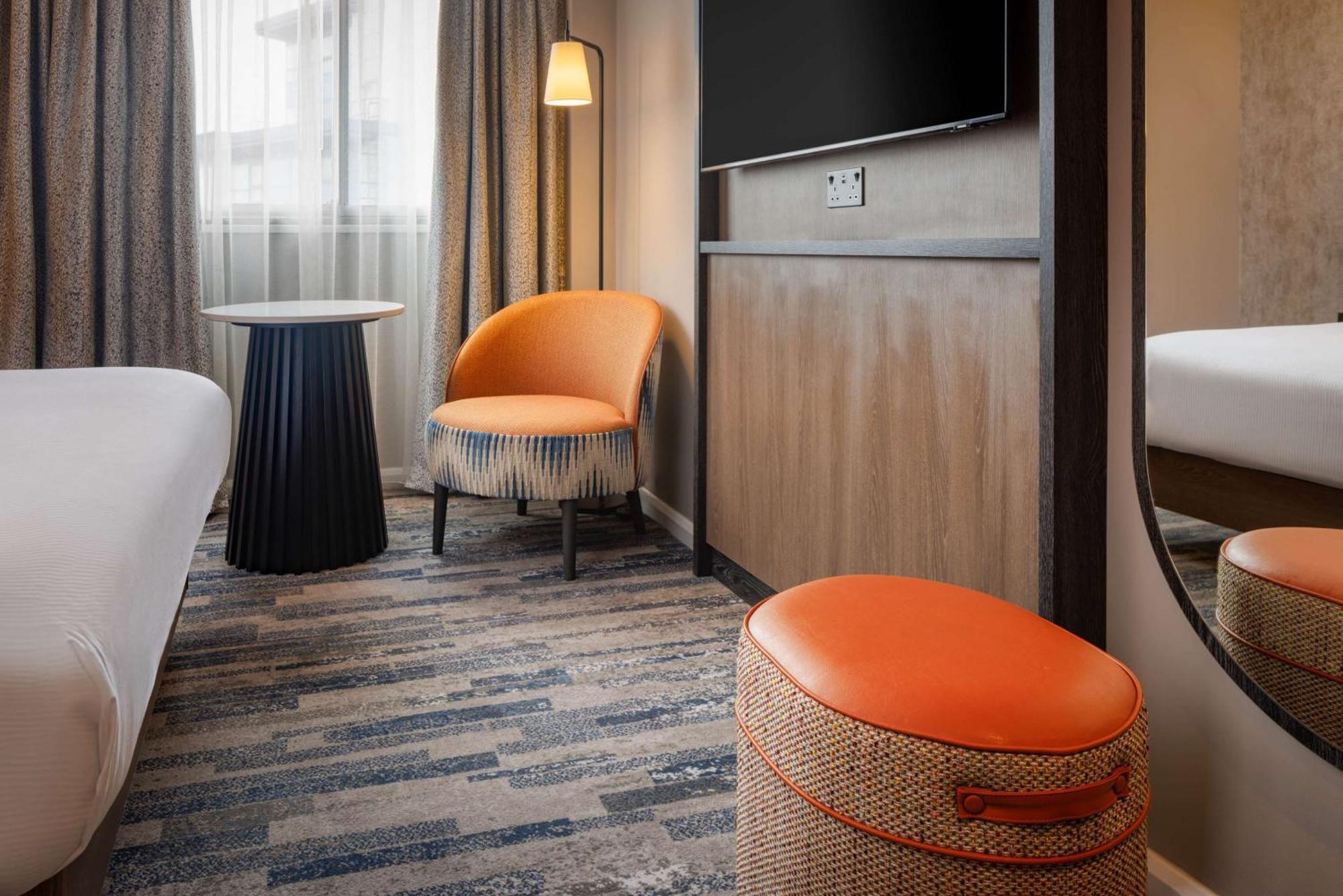 Hilton Leeds City Exterior photo