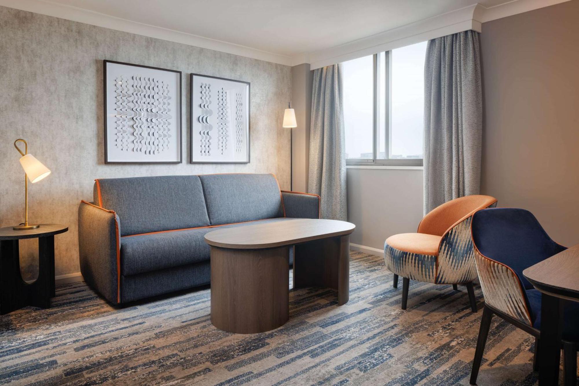 Hilton Leeds City Exterior photo